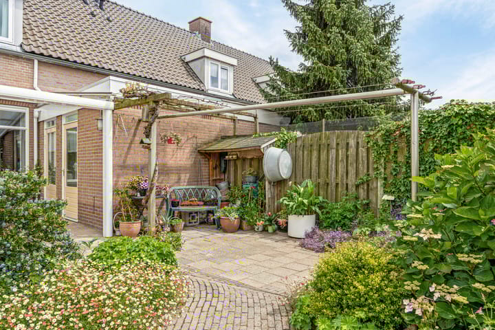 Foto 25 van Hoofdstraat 121