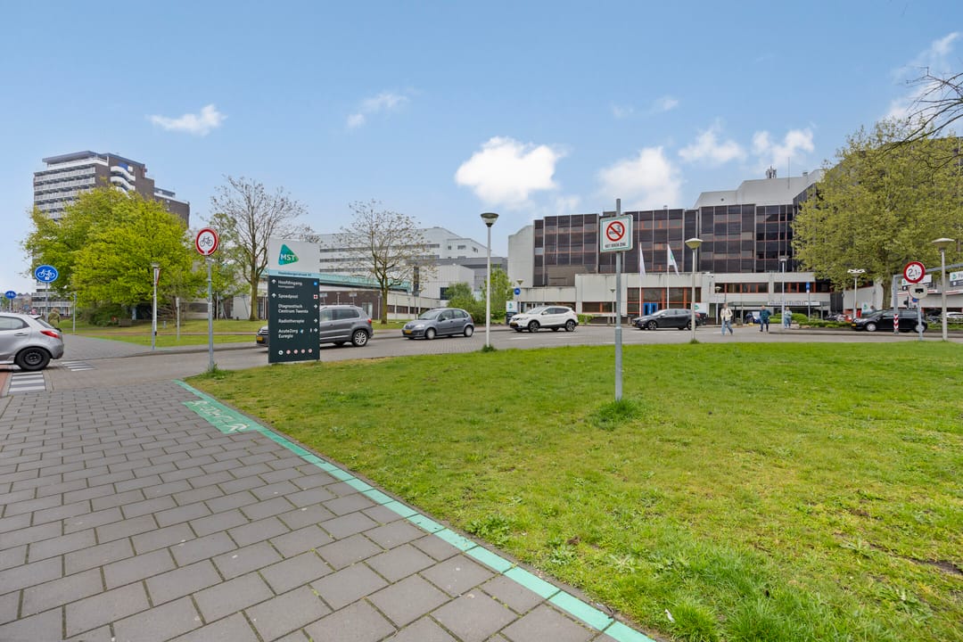 Photo 23 of Haaksbergerstraat 83