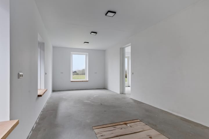 Foto 12 van Kleen-Esch 24