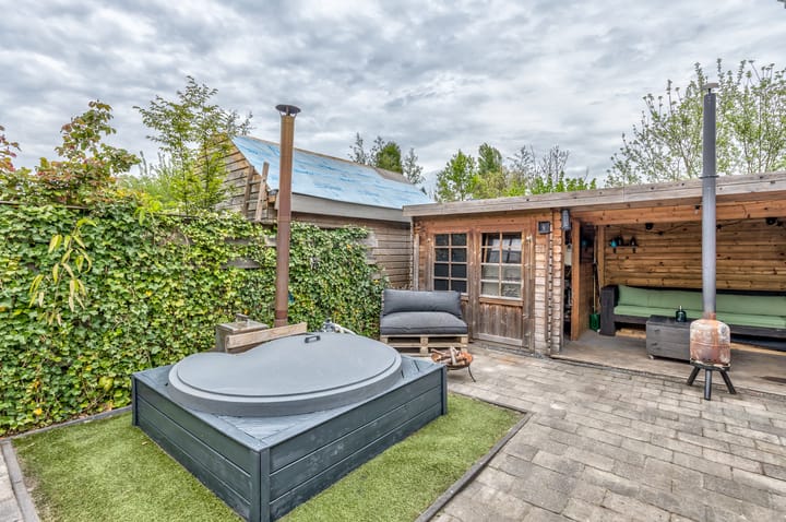 Foto 4 van Stationsbuurt 25