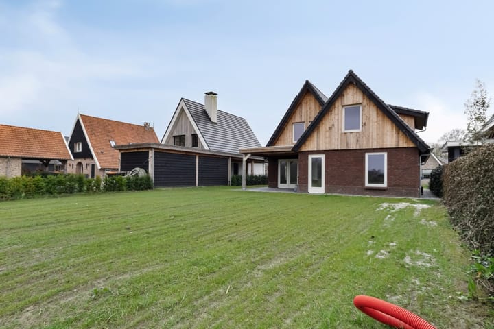 Foto 31 van Kleen-Esch 24