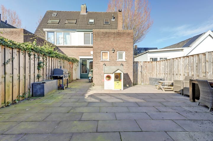 Foto 17 van Jacobastraat 3