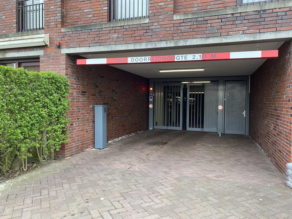 Foto 1 van Zonnehof K-20 parkeerplaats