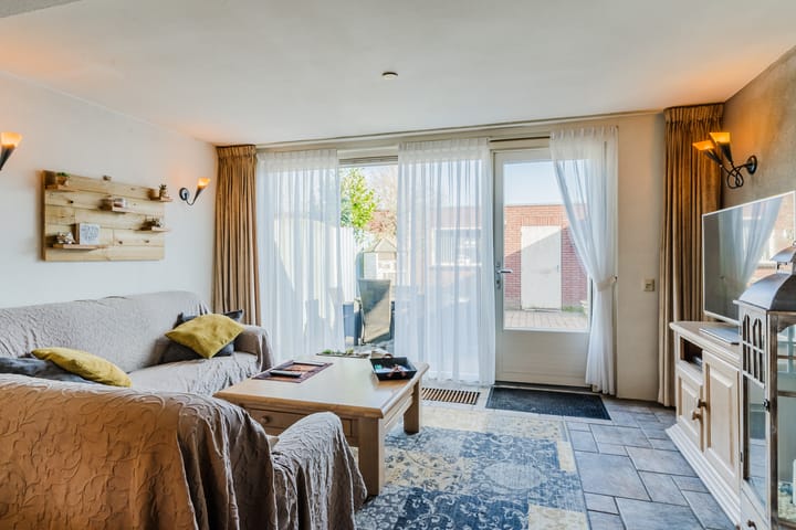 Foto 3 van Riethovenerf 64