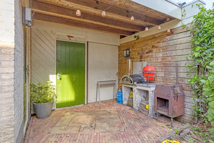 Photo 32 of Reuzenpandasingel 98