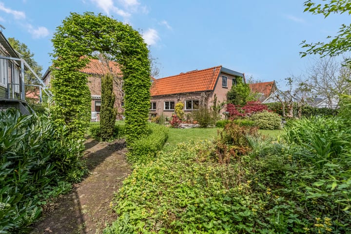 Foto 41 van Kerkstraat 24