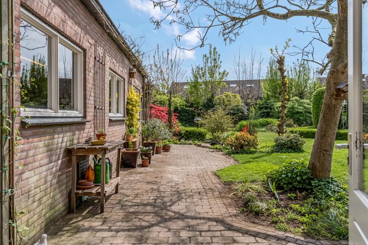 Foto 38 van Kerkstraat 24