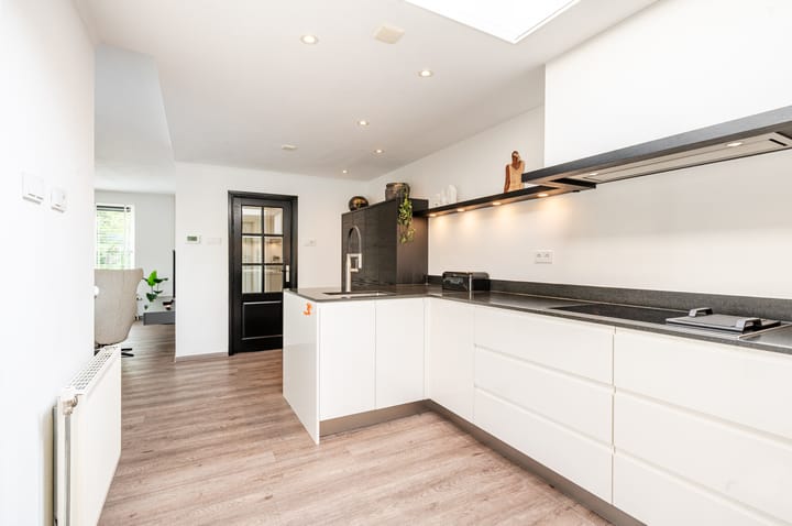 Foto 15 van Nassaulaan 48