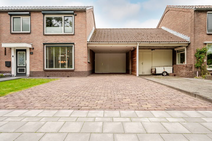 Foto 40 van Nassaulaan 48