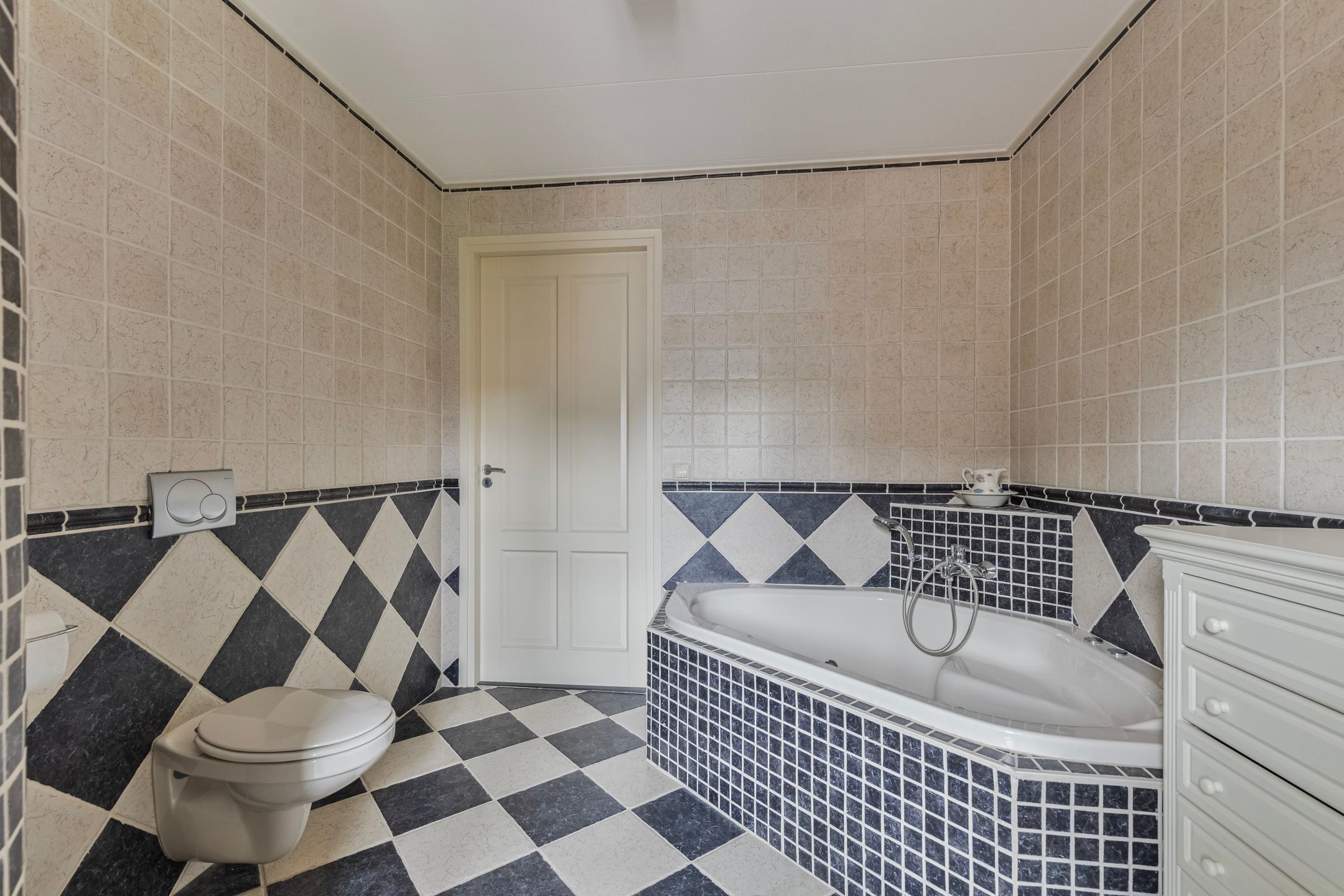 Foto 33 van Hortensialaan 17