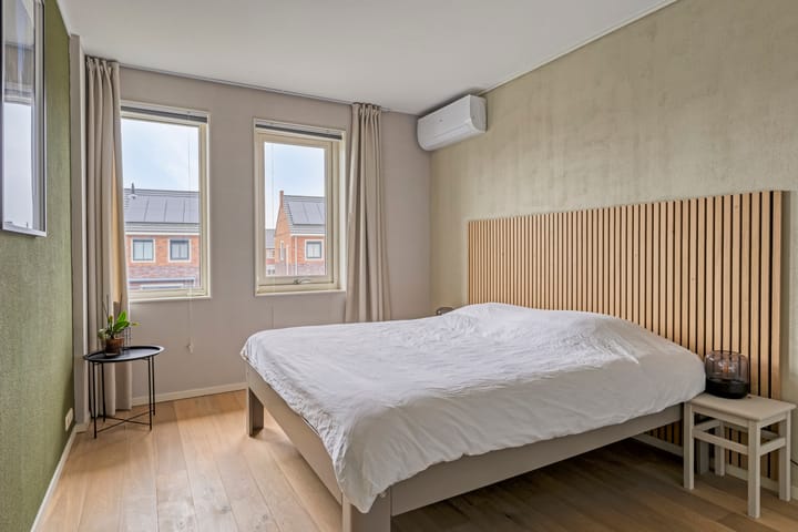 Photo 18 of Meerkoet 17