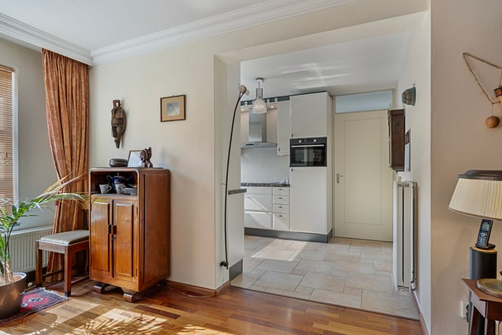 Foto 11 van Benthuizenstraat 30