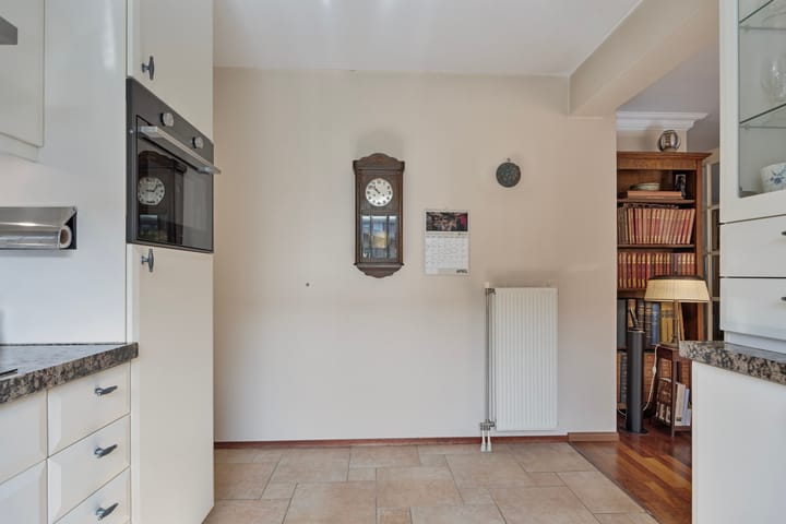 Foto 18 van Benthuizenstraat 30