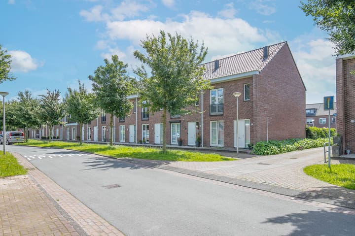 Cantharellaan 60