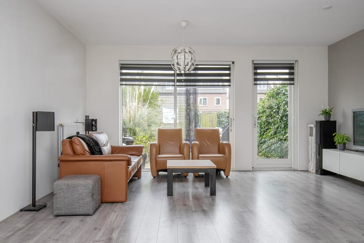 Foto 8 van Cantharellaan 60