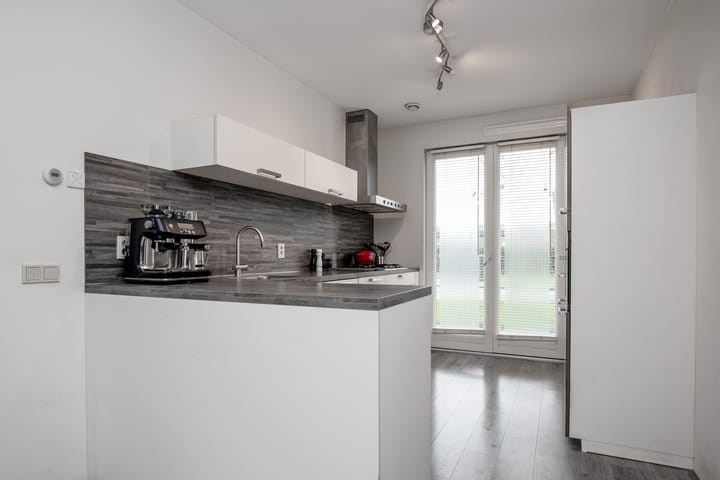 Foto 10 van Cantharellaan 60