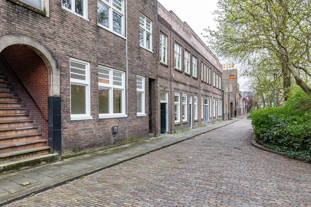 Foto 8 van Viaductstraat 1