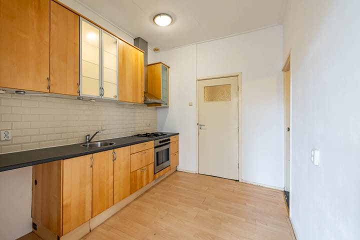 Foto 15 van Viaductstraat 1