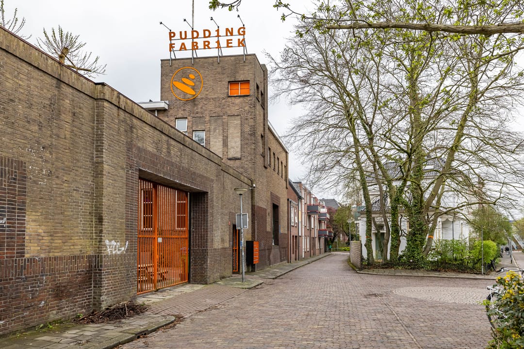 Foto 28 van Viaductstraat 1