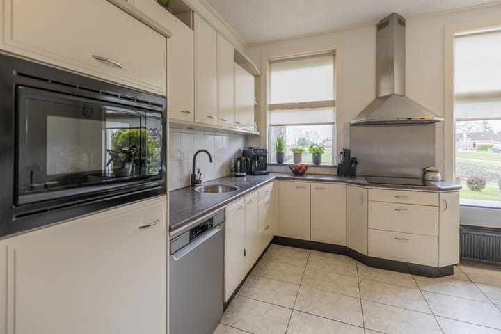 Photo 14 of Pieter Venemakade 177