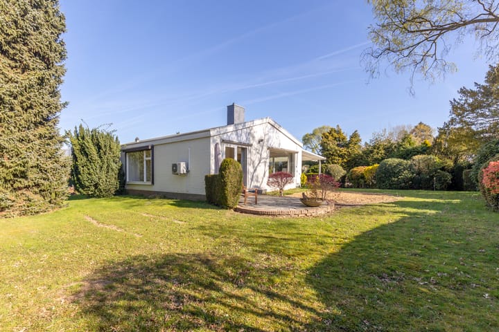 Foto 24 van Ross van Lenneplaan 30