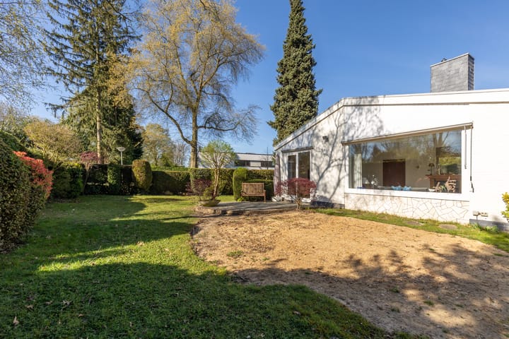 Foto 26 van Ross van Lenneplaan 30