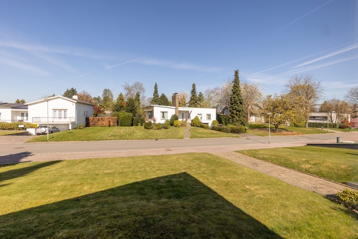 Foto 34 van Ross van Lenneplaan 30