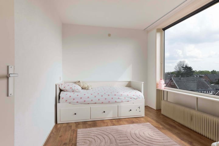 Foto 11 van Adelaarslaan 289