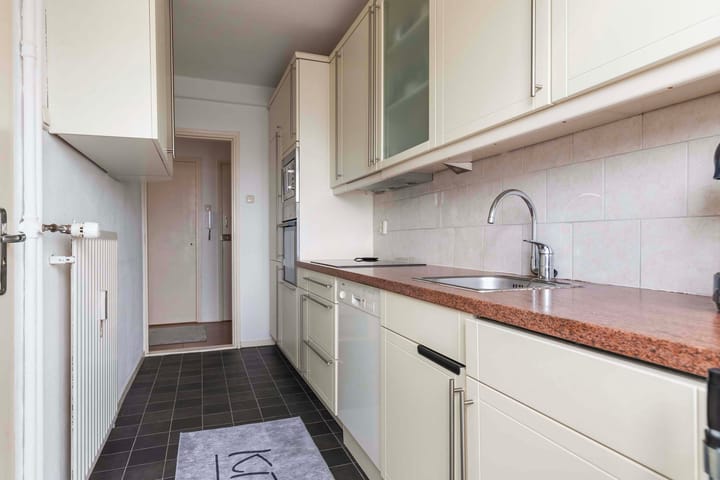 Foto 12 van Adelaarslaan 289