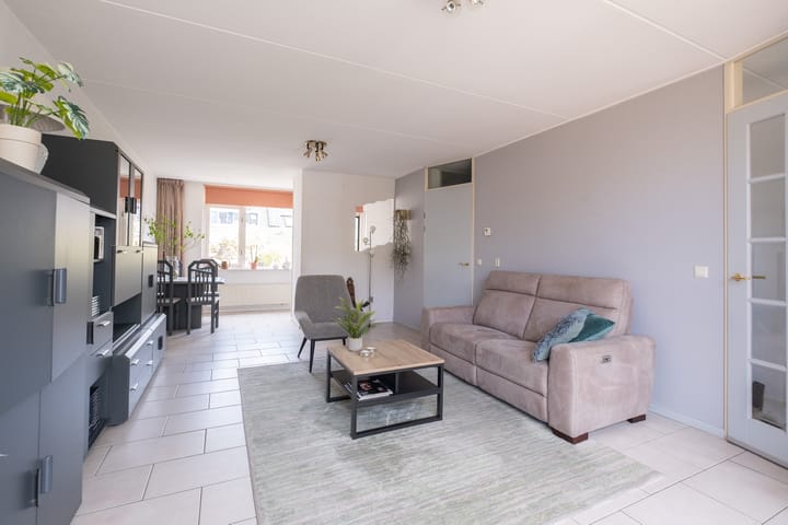 Foto 5 van Moerbeeklaan 31