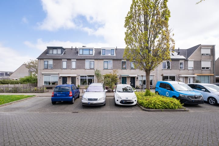 Foto 33 van Moerbeeklaan 31