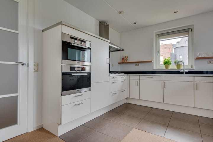 Photo 9 of Leliënhuyze 45