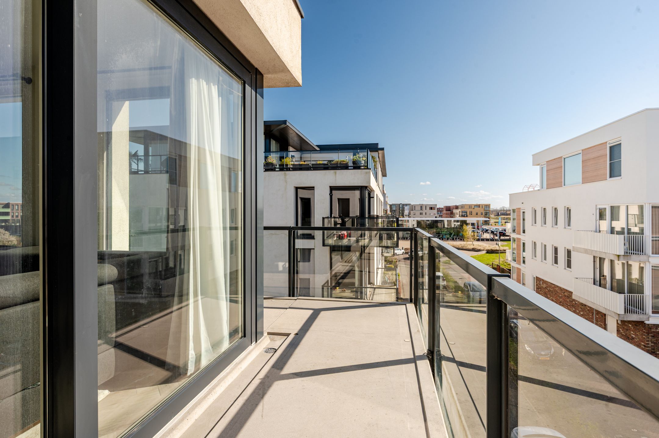 Photo 9 of Olivier van Noortstraat 24-L