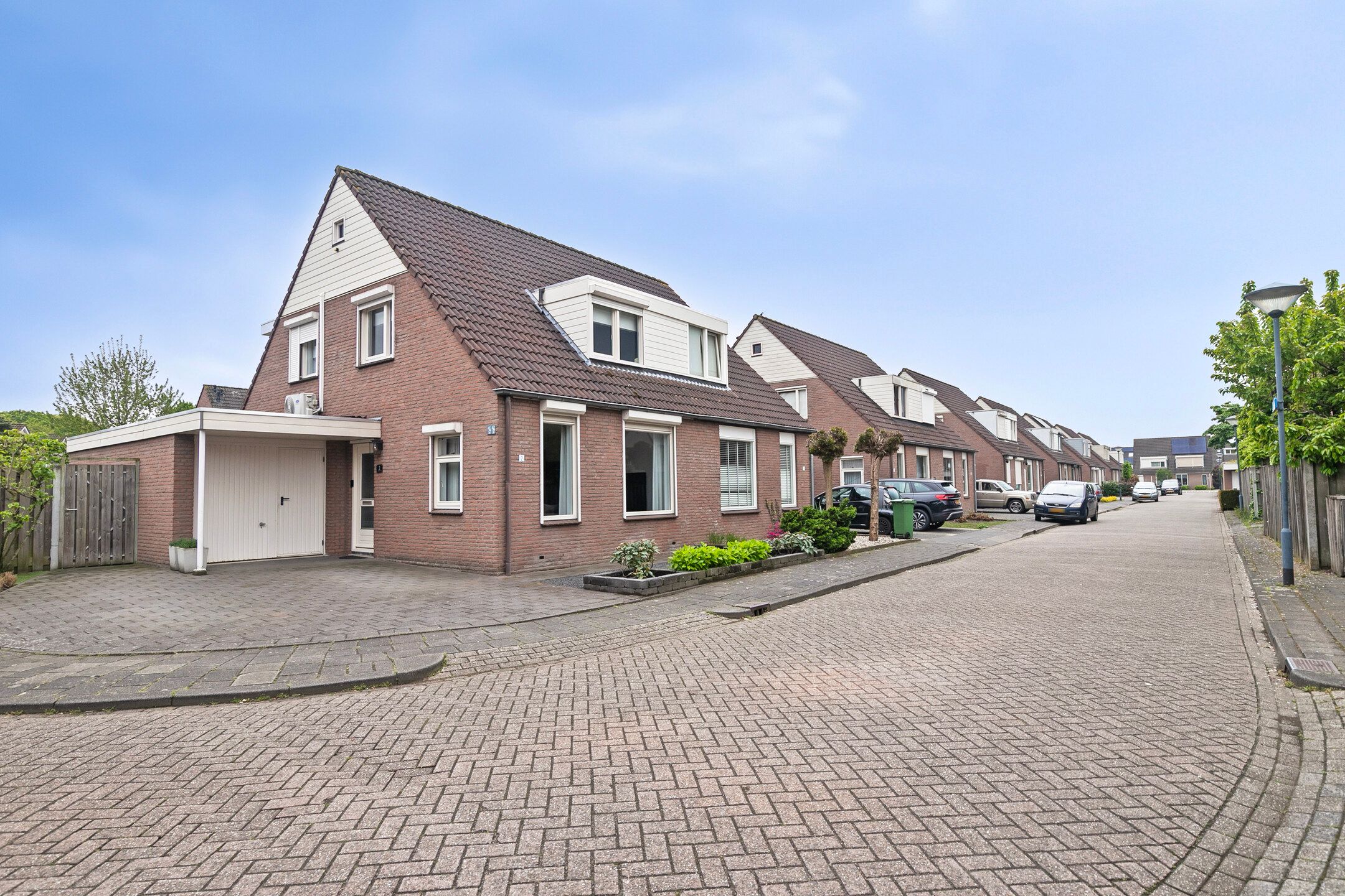 Foto 33 van Reggestraat 2