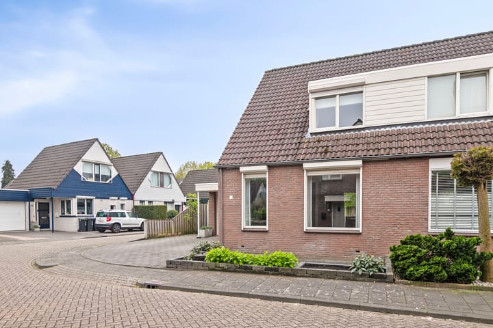 Foto 35 van Reggestraat 2