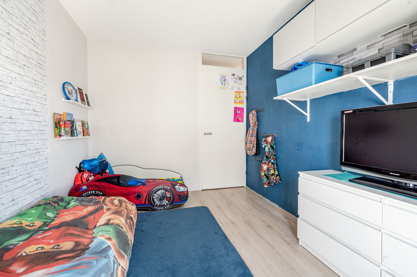 Photo 19 of Olivier van Noortstraat 24-L