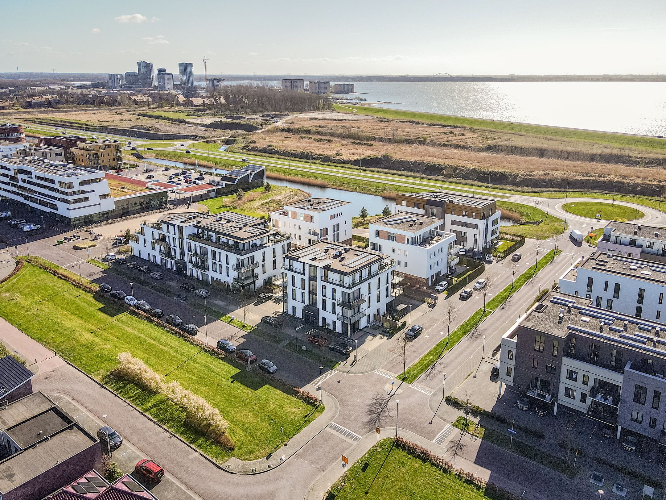 Photo 30 of Olivier van Noortstraat 24-L