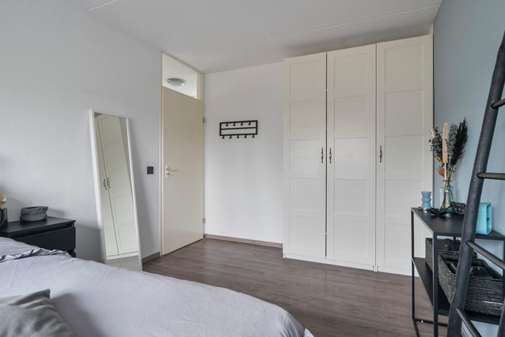 Foto 18 van Reggestraat 2