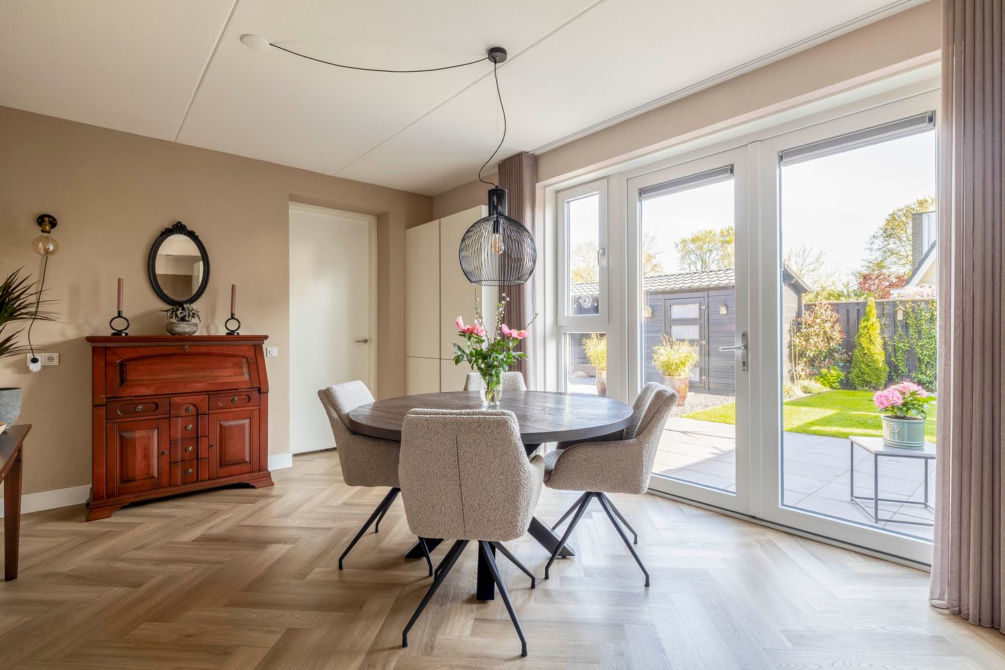 Foto 19 van Kastanjeleane 83