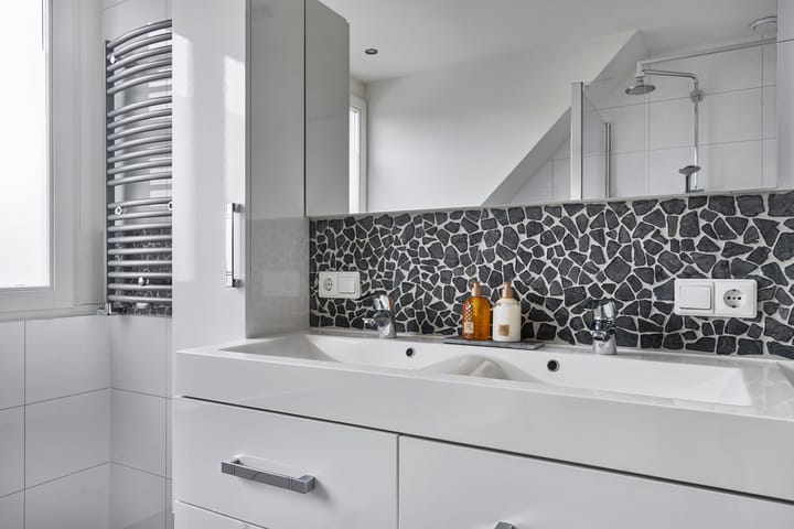 Foto 23 van Reggestraat 2