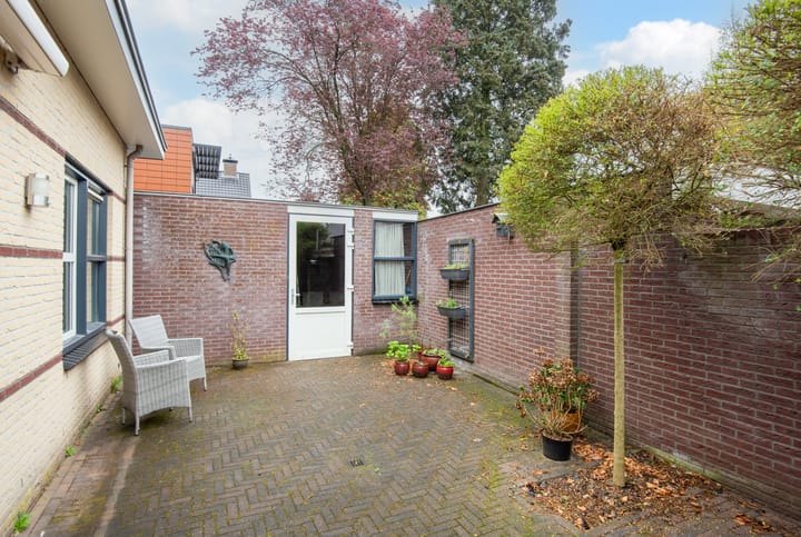 Foto 27 van Tromplaan 2-A