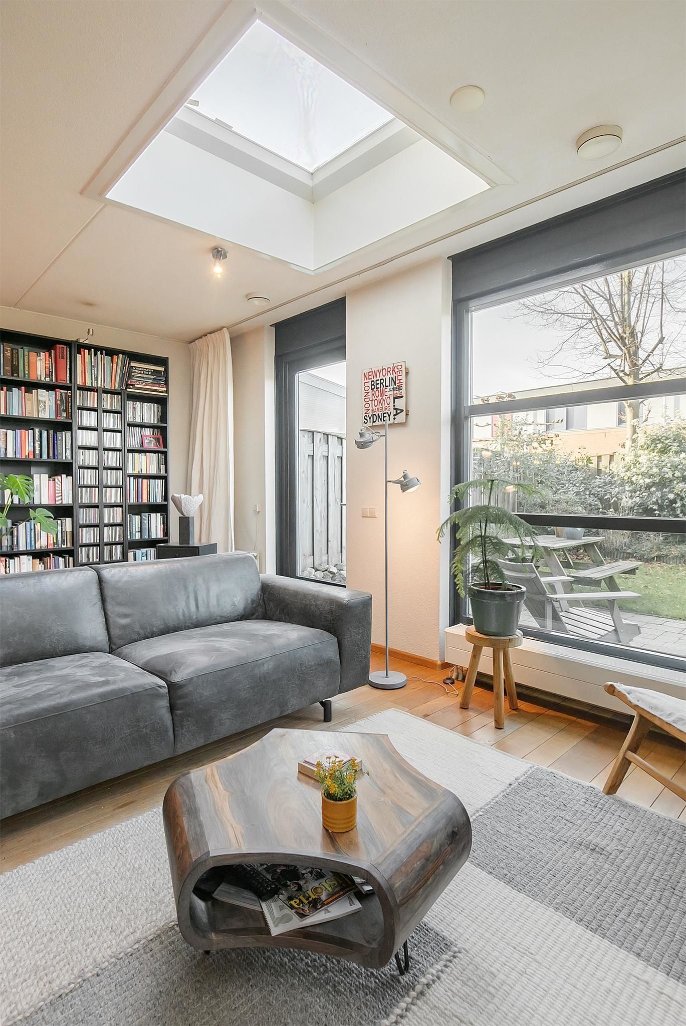 Foto 10 van Telefoonstraat 51