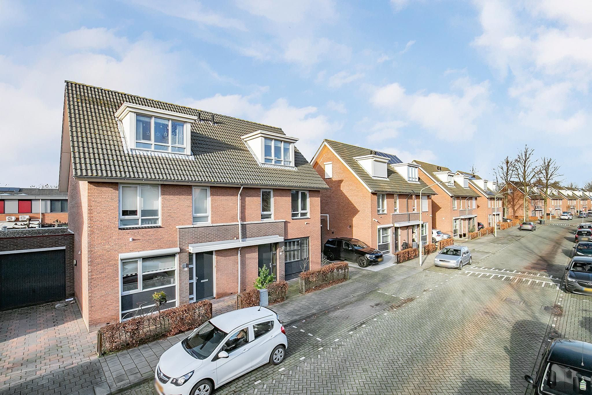 Foto 39 van Telefoonstraat 51