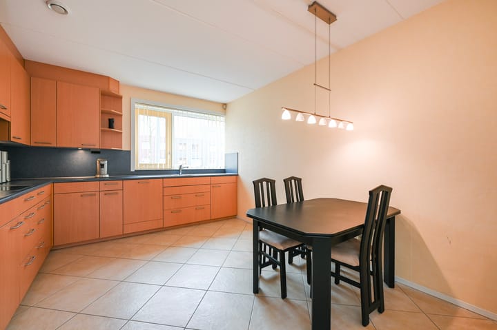 Foto 11 van Jacobsmantelstraat 1