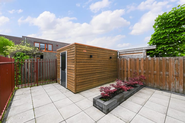 Foto 15 van Jacobsmantelstraat 1