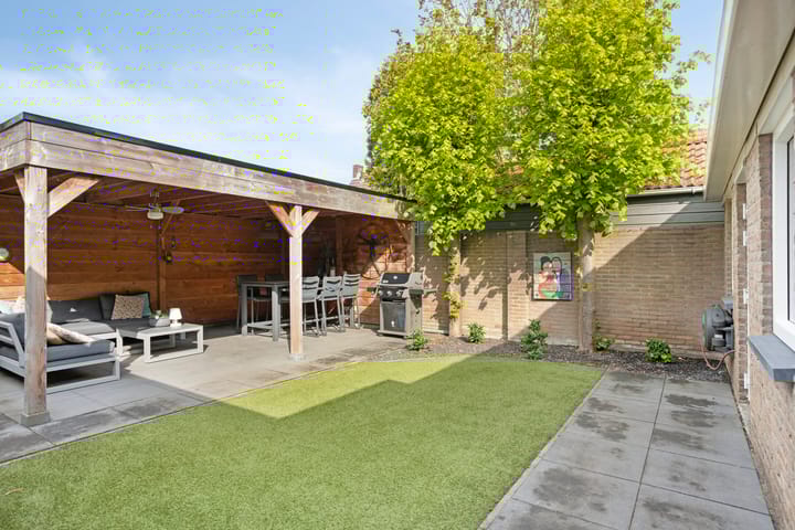 Foto 33 van Spechtstraat 4