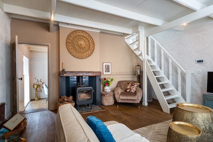 Foto 10 van Langesteeg 6