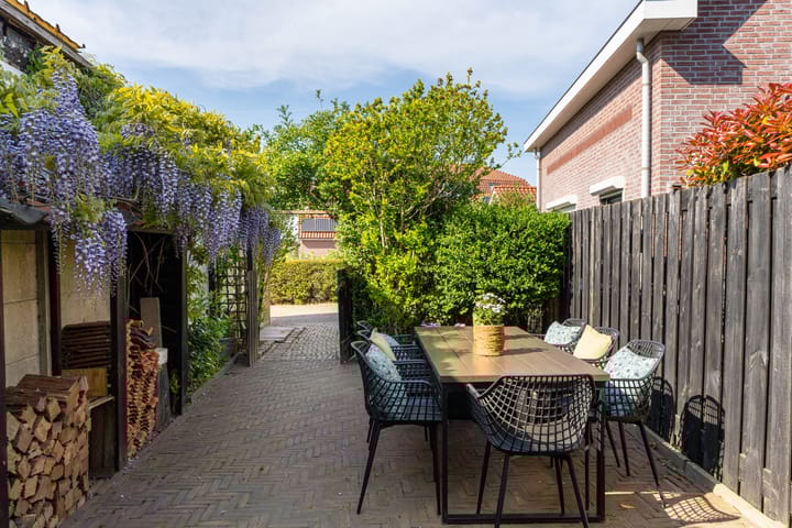 Foto 31 van Langesteeg 6