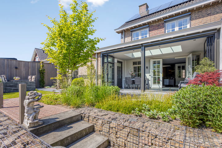 Foto 42 van Dalwagenseweg 140