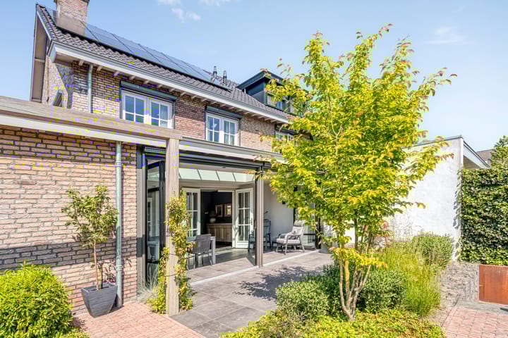 Foto 44 van Dalwagenseweg 140